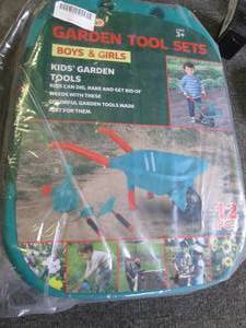 lot 394 image: kids garden tools ...
