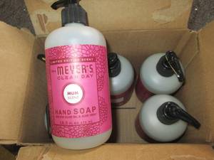 lot 416 image: 612.5 oz bottles of mrs. meyers c...