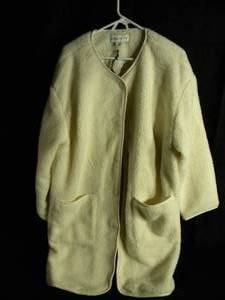 Brand New with Tags Ava and Viv Womens Cream Sweater Size 1X