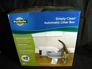 Open Box PetSafe Simply Clean Automatic Litter Box
