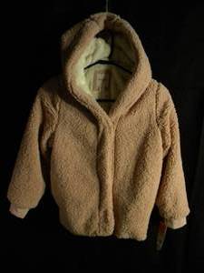 Brand New with Tags Girls Youth Fluffy Button Down Hooded Jacket Size 78