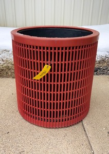 lot 1814 image: Outdoor Metal Planter