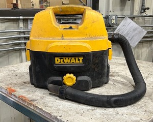 lot 240 image: Dewalt Portable Vacuum