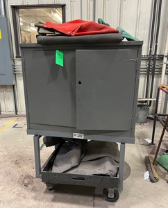 lot 1189 image: Welding Supply Cabinet