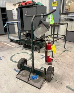 lot 463 image: Cutting Torch Cart