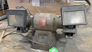 lot 451 image: Bench Grinder