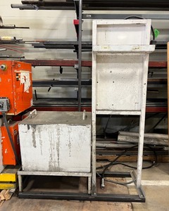 lot 405E image: Lift and Hydraulic Power Unit