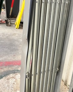 lot 479 image: Overhead Door Barricade