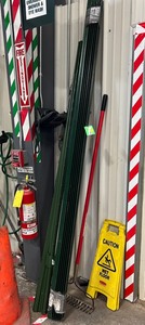 lot 642 image: Sign Posts