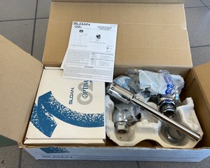 lot 605 image: Touchless Flusher