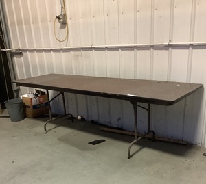 lot 1426 image: Folding Table