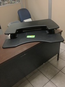 lot 1414 image: Varidesk Pro Plus 36