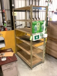 lot 1029 image: Metal Shelf