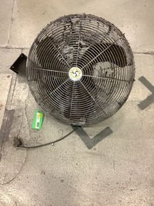 lot 815 image: Commercial Fans