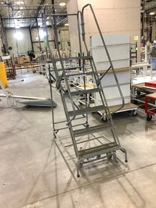 lot 406 image: Cotterman Rolling Ladder