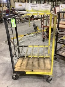 lot 1232 image: Upright Material Cart