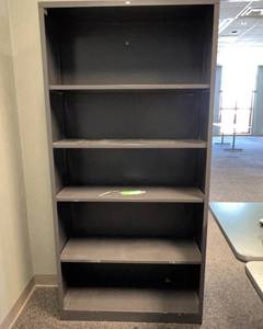 lot 1456 image: Metal Shelf