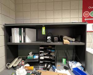 lot 1402 image: Office Desk