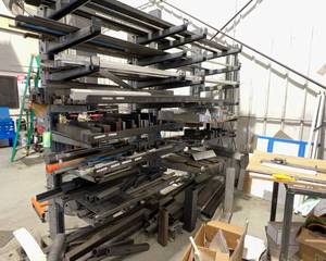 lot 633 image: Steel and Storage Racks