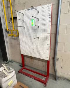 lot 1031 image: Pegboard Station