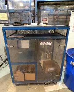 lot 1214 image: Computer Cart