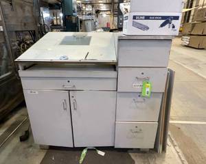 lot 1443 image: Computer Workstation