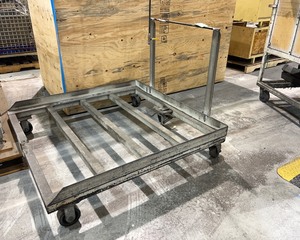 lot 1223 image: Large Cart