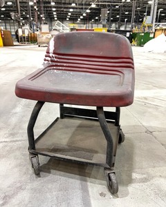 lot 469 image: Rolling Shop Seat