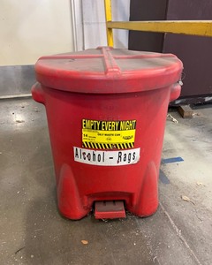 lot 2036 image: Oily Waste Can