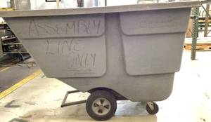 lot 2236 image: Plastic Utility Hopper