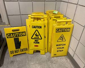 lot 2006 image: Wet Floor Signs
