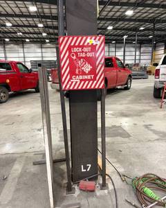 lot 439 image: Lockout Cabinet