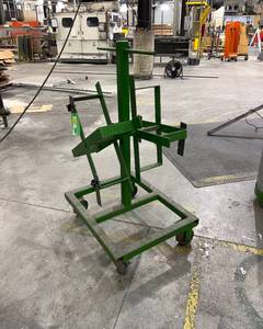 lot 1133 image: Roll Cart