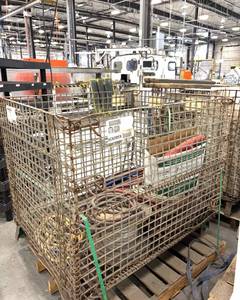 lot 624 image: Wire Bin, includes Hose Contents