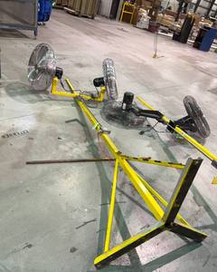 lot 862 image: Fan Stand