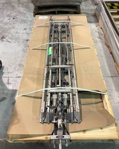 lot 434 image: Scrap Metal Fixture