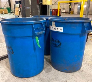 lot 2257 image: 3 Trash Bins