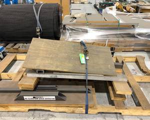 lot 1144 image: Lathe Pieces