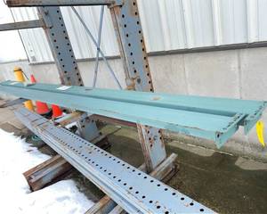 lot 929 image: Pallet Rack Beams, Qty 2