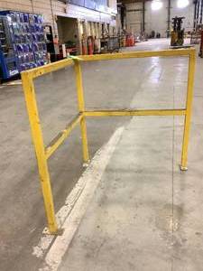lot 2064 image: Safety Railing