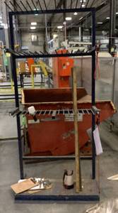 lot 1195 image: Rack