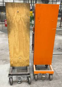 lot 1362 image: Vertical Carts