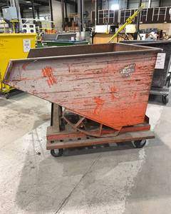 lot 1101 image: Rolling Dump Hopper