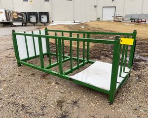 lot 1082A image: Green Storage Rack