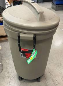lot 894 image: Extension Cords