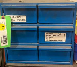 lot 588 image: Benchtop Storage Cabinet