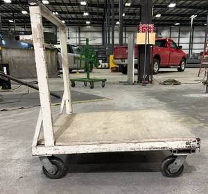 lot 1311 image: Flatbed Cart