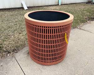 lot 1802 image: Outdoor Metal Planter
