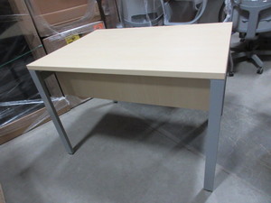 lot 132 image: OFS WORK TABLE WITH MODESTY PANEL