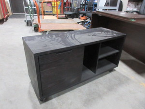 lot 155 image: FURNITURE RESOURCES ROLLING MEDIA CENTER